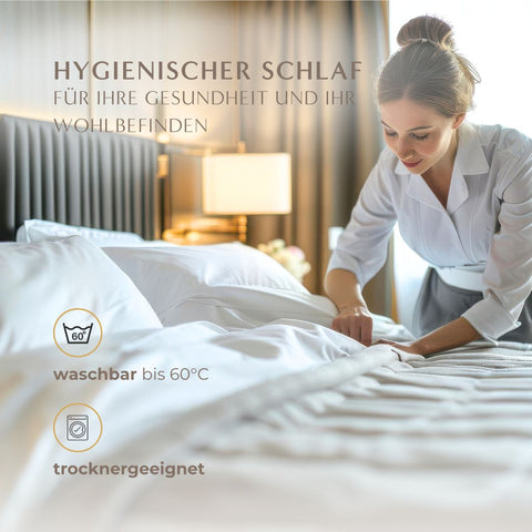 Excellence Gänsedaunenkopfkissen mit hygienischen Pflegeeigenschaften, waschbarem Bezug und trocknergeeigneter Verarbeitung für den täglichen Gebrauch.